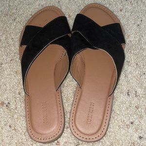 F21 sandals
